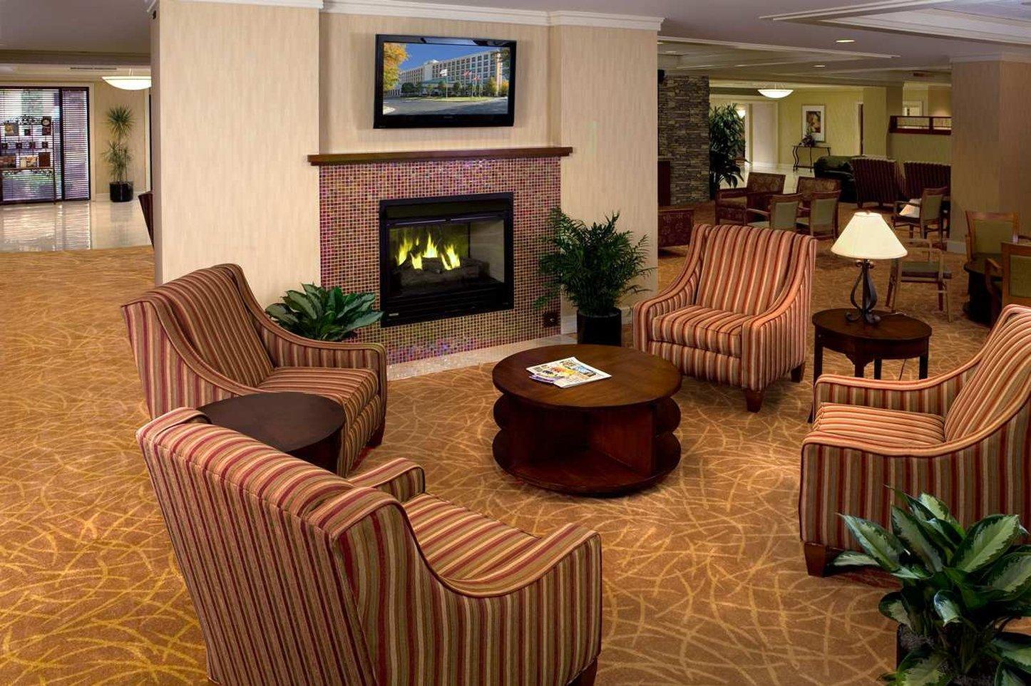 Doubletree By Hilton Atlanta Airport Hotel College Park Buitenkant foto