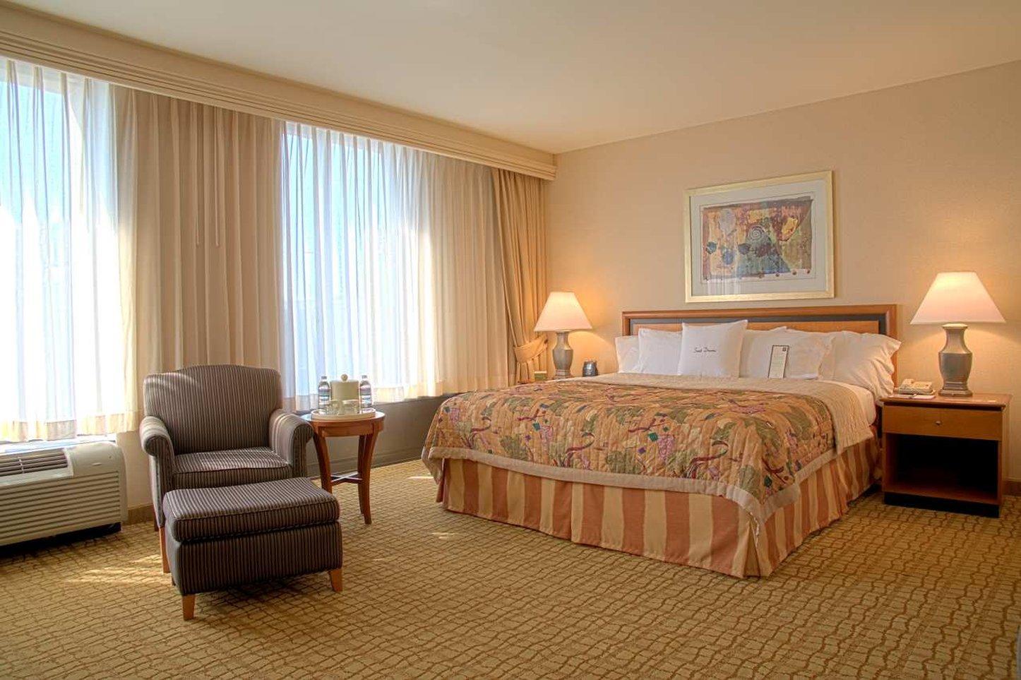 Doubletree By Hilton Atlanta Airport Hotel College Park Buitenkant foto
